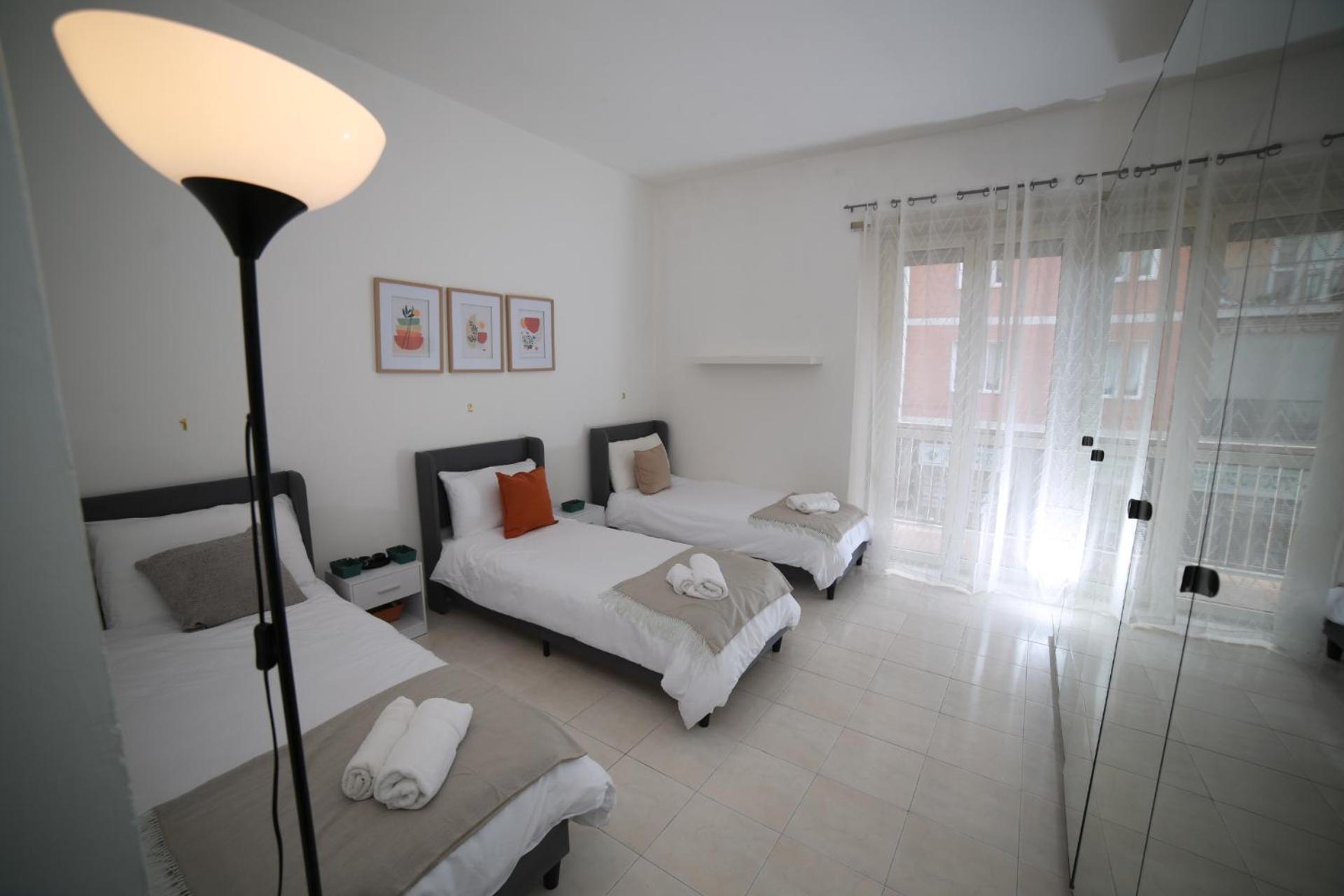 Хостел Cozyneat Hub Турин Экстерьер фото